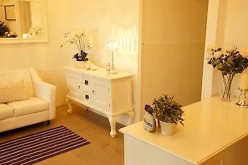 Blanc Inn Сингапур 0*,